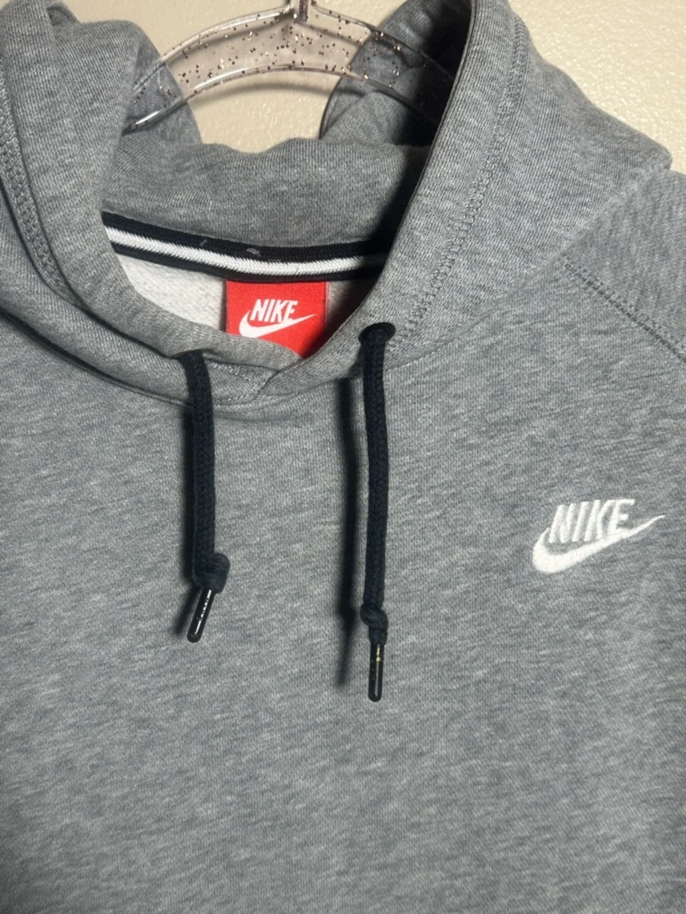 Nike hoodie size